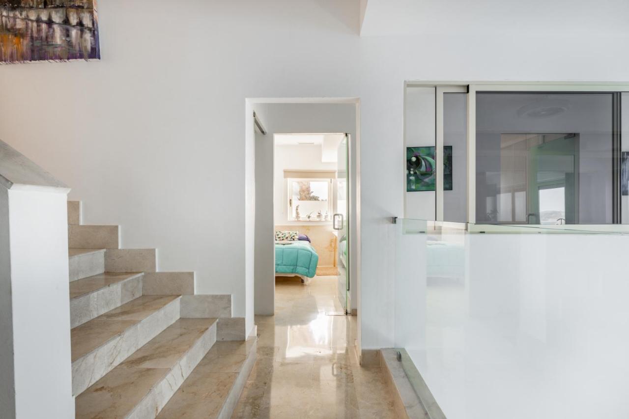 Exclusive Seafront Villa,Private Pool,Gym,Bbq El Toro  Exteriér fotografie